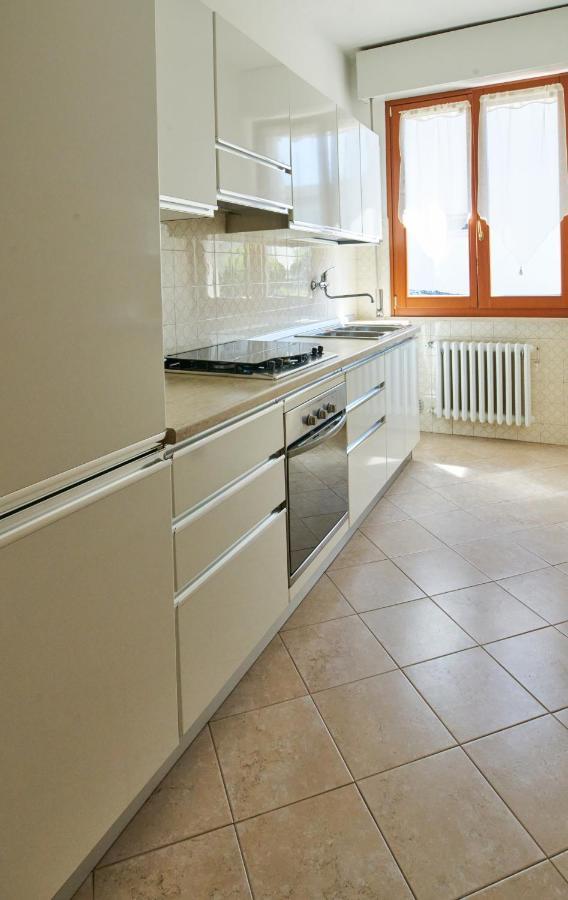 Cinzia'S Holiday Home Desenzano del Garda Dış mekan fotoğraf