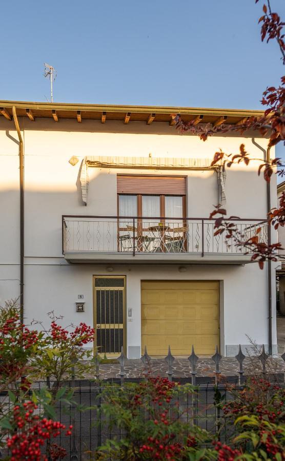 Cinzia'S Holiday Home Desenzano del Garda Dış mekan fotoğraf